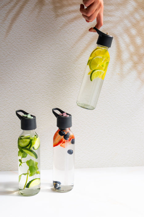 Consol Glass Sleek with Straw Lid 500ml